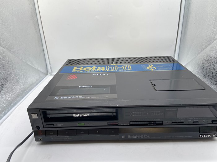 Sony SL-HF100ES Betamax recorder