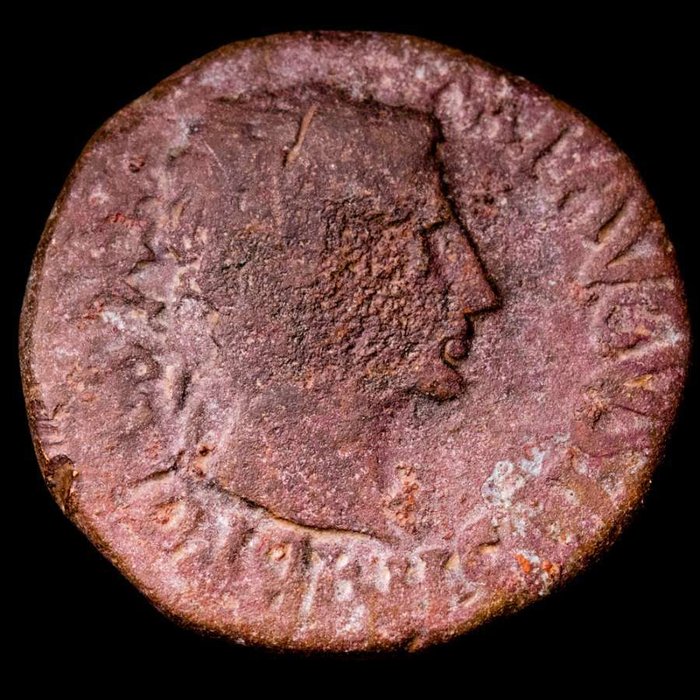 Romarriket. Augustus (27 BC-AD 14). As minted in Caesaraugusta (Zaragoza) circa 2 B.C. CAES AVGVS CN DOM AMP C VET LANC II VIR., priest  (Ingen mindstepris)