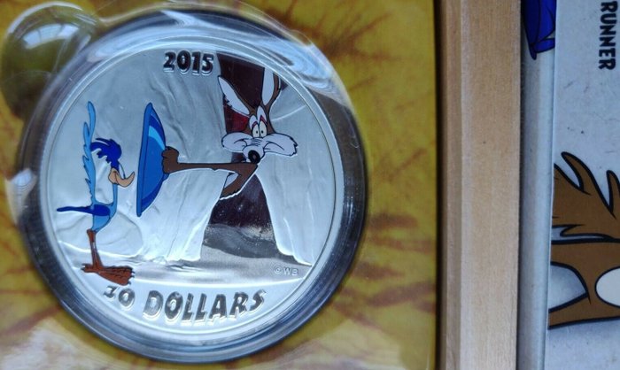 Canada 30 Dollars 2015 Looney Tunes - Wile E Coyote vs Road Runner 2 Oz (999)