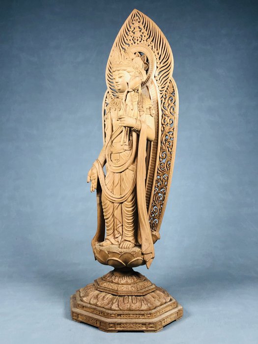 Statue of Kannon Bodhisattva 聖観世音菩薩尊像 51.5cm - Statue - Antik træ fra Sensoji Temple 浅草寺 - Japan