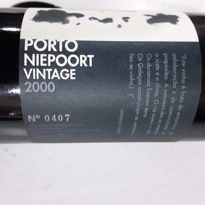 2000 Niepoort - Edição Numerada - Label Design by Francisco Laranjo - Vintage Port -  Porto  - 1 Halvflaske (0,375 L)