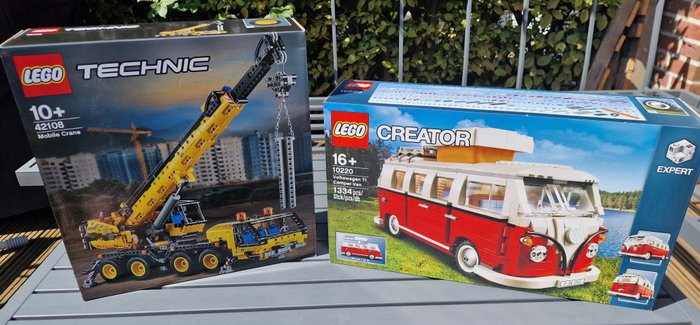 Lego - Creator Expert - 10220 / Technic 42108 - Creator 10220 Volkswagen T1 Camper Van / Technic 42108 Mobile Crane - 2010-2020