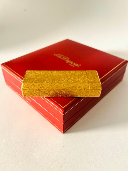 Cartier - Brushed gold "five faces" lighter - Lighter - Forgyldt