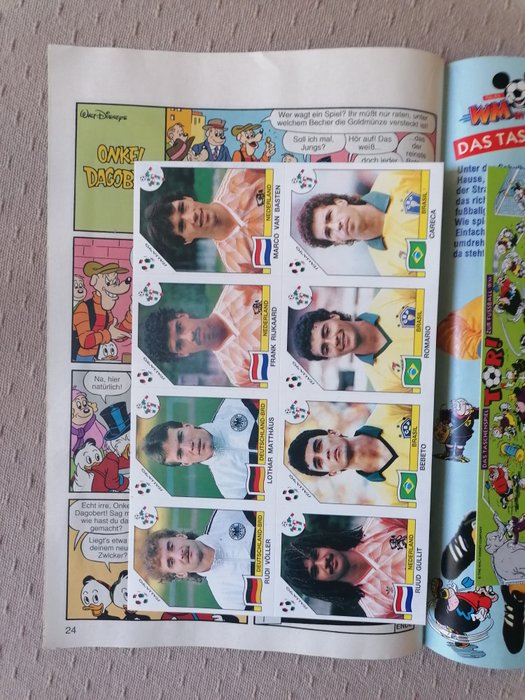 Panini - World Cup Italia 90 - Van Basten/Romario - Magazine with Promosheet - 8 Loose stickers