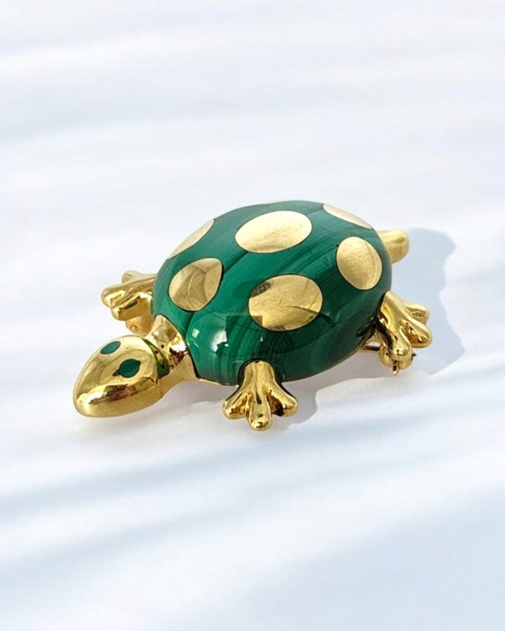 Tiffany  Co. - Broche - 18 kraat Gulguld, Tiffany  Co. Emalje 18K guld Turtle Pin Broche Sjælden