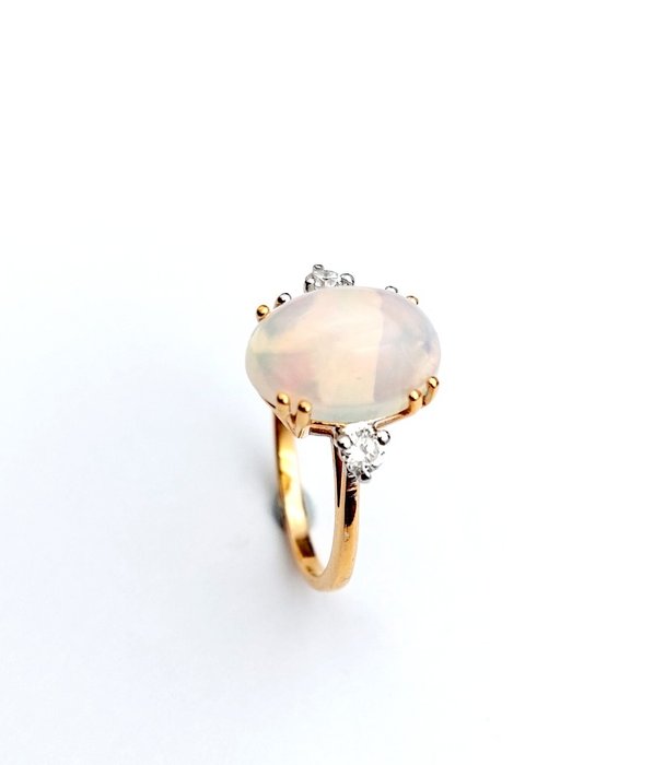 Ring - 18 kraat Rosaguld Opal - Diamant