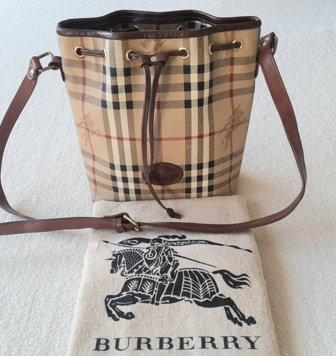 Burberry - Bucket - Skuldertaske