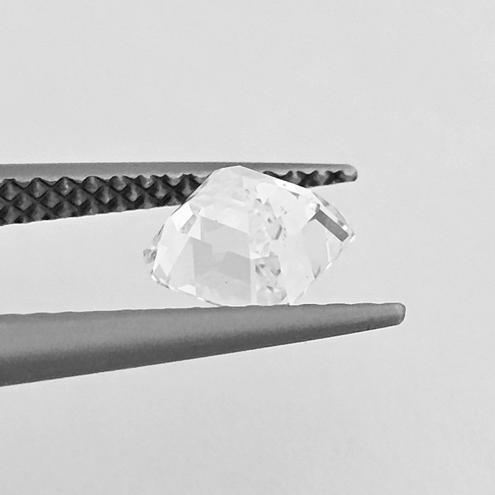 Diamant - 0.90 ct - Asscher - D (farveløs) - VS2