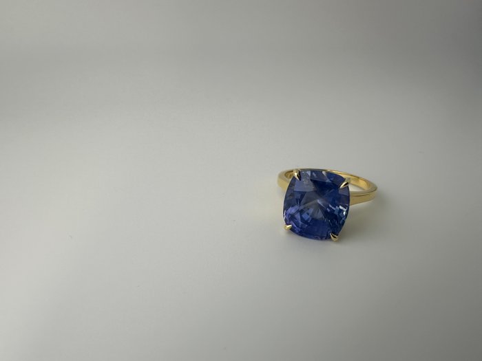 Ring - 18 kraat Gulguld -  9.66ct. tw. Safir - Fantastisk safir