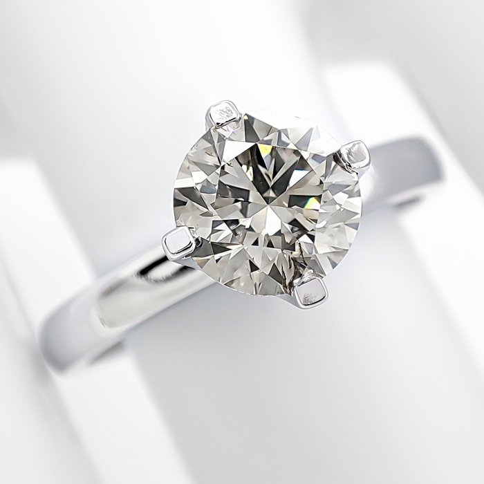 Ring - 14 karat Hvidguld -  1.23ct. tw. Grøn Diamant (Naturfarvet)