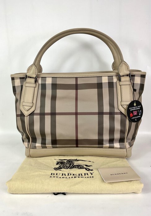 Burberrys - SMOKED CHECK MD MONTFORD MEDIUM LANDSCAPE TOTE - Taske