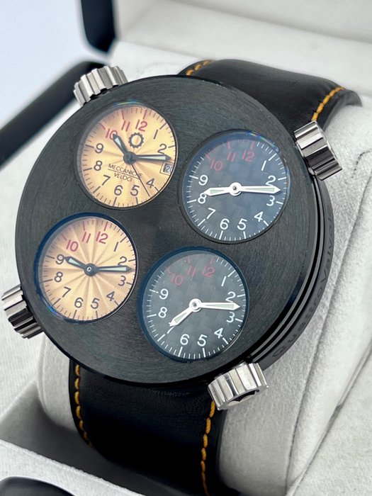 Meccaniche Veloci - Quattro Valvole Automatic Limited Edition - ALU 26/750 - Mænd - 2011-nu