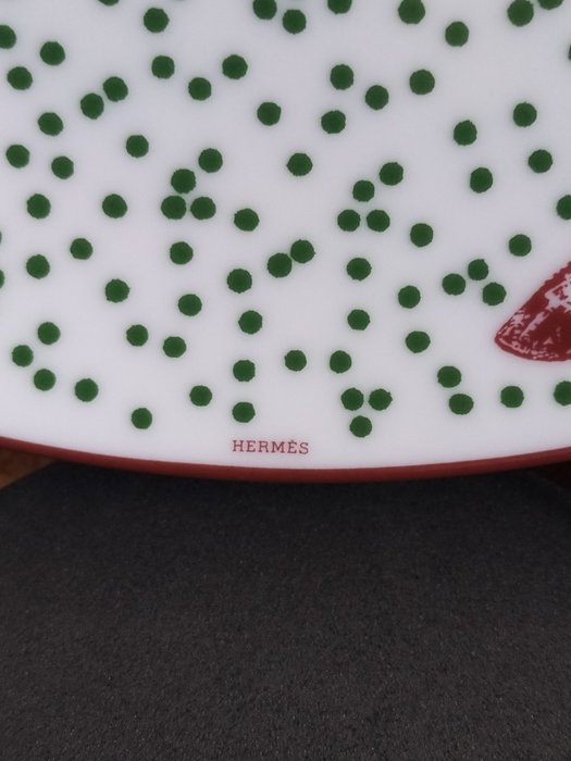 Hermès - Tallerken - Porcelæn - Hermès Plato-Hippomobil