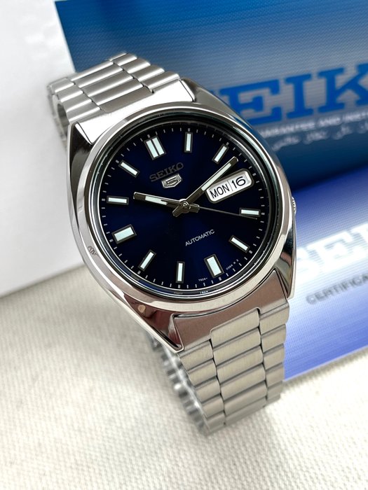 Seiko - 5 - Automatic Day Date - SNXS77K1 - Ingen mindstepris - Mænd - 2011-nu