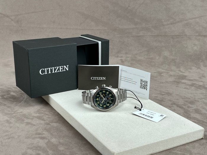 Citizen - Eco-Drive Super Titanium Chronograph Date - Ingen mindstepris - AT2480-81X - Mænd - 2011-nu