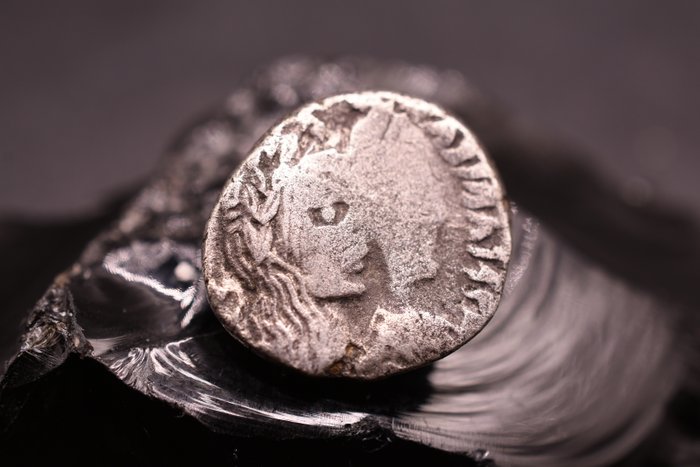 Nabataea Aretas IV med Shaqilat (9 fKr-AD 40) Drachm Petra  (Ingen mindstepris)