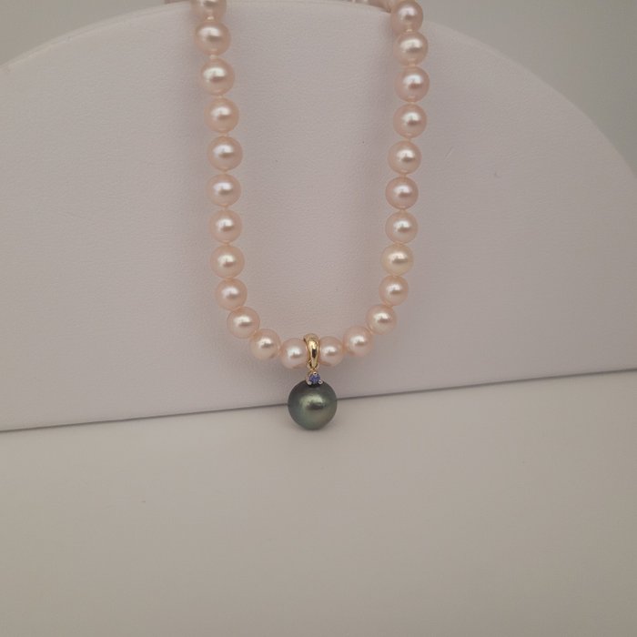 Ingen mindstepris - Halskæde - 18 kraat Gulguld - Perle - Tahitian Pearl - Safir - Ferskvand 4-45 mm