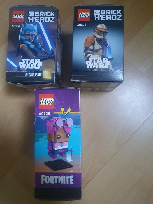 Lego - Brickheadz - 40539 + 40675 + 40728 - Brickheadz Star wars - Ashoka Tano + commander Cody + Fortnite - Brite bomber - 2020+