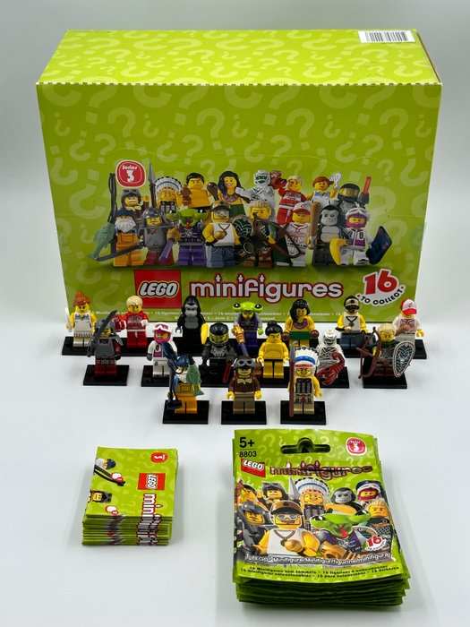 Lego - Minifigurer - serie 3 (8803) - complete reeks van 16 figuren - met originele doos - 2011