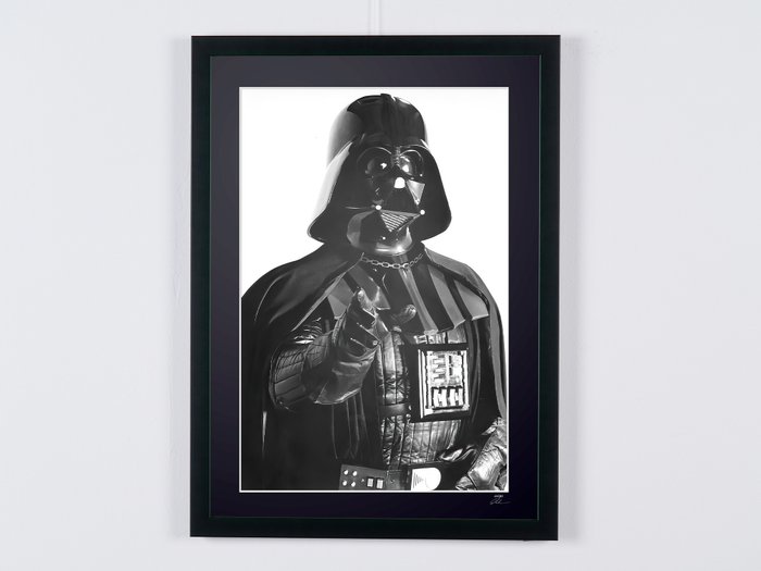 Star Wars 1977 - Promo shot - Darth Vader (David Prowse) - Fine Art Photography - Luxury Wooden Framed 70X50 cm - Limited Edition Nr 03 of 30 - Serial ID 60018 - Original Certificate (COA), Hologram Logo Editor and QR CodeOriginal Certificate (COA), Hologram