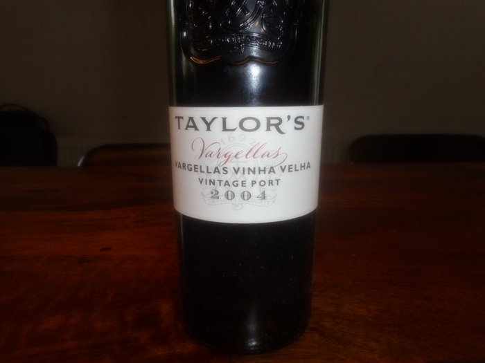 2004 Taylor's Quinta de Vargellas Vinha Velha - Vintage Port - Flasket 2006 -  Porto  - 1 Flaske (0,75L)