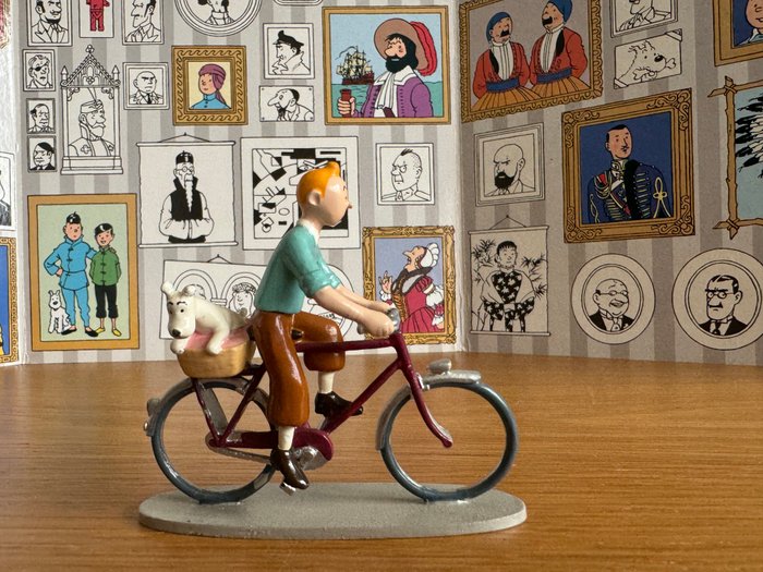 Pixi série 3 - Tintin - 4552 - Hergé - Tintin et Milou à vélo