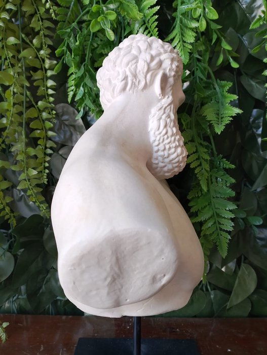 Skulptur Busto dell'ercole farnese - 35 cm - marmorstøv