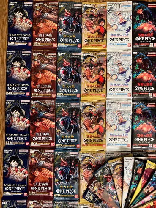 Bandai - 90 Booster pack - 10 different packs 9 sets - ONE PIECE CARD GAME Japanese