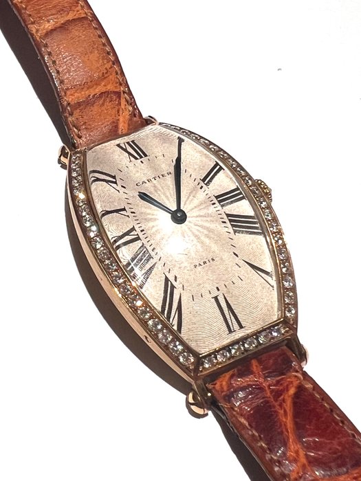 Cartier - Cintrée Curvex - 102 - Unisex - 1980-1989