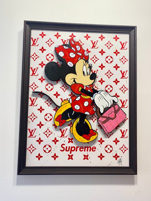 CASH - Pretty Minnie By Louis Vuitton