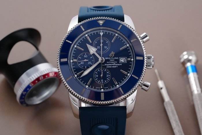 Breitling - Superocean Heritage II Chronograph - A13312 - Mænd - 2011-nu