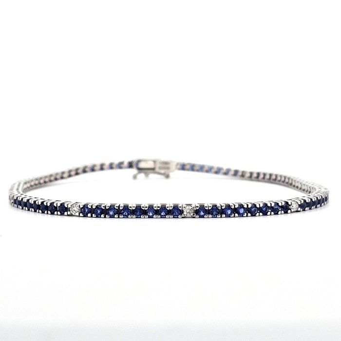 Armbånd - 18 kraat Hvidguld -  4.30ct. tw. Safir - Diamant