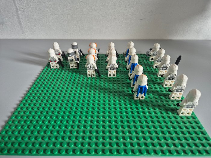 Lego - Star Wars - 21 stuks nieuwe Star Wars minifiguren - 2020+ - Holland