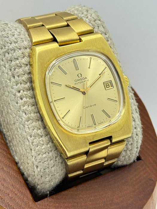 Omega - Geneve Automatic Date Jumbo - Ingen mindstepris - Ref:166.0191 Cal.1012 - Mænd - 1970-1979