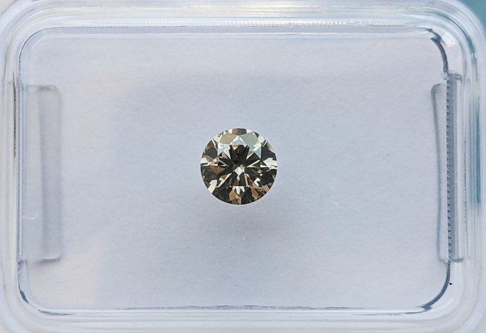 Ingen mindstepris - 1 pcs Diamant  (Naturfarvet)  - 030 ct - Rund - Fancy light Brun - VS2 - International Gemological Institute (IGI)