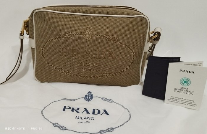 Prada - Crossbody-taske