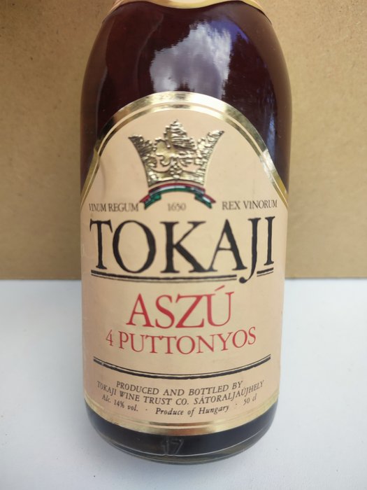 1979 Tokaji Aszu 4 puttonyos - Tokaj - 2 Jennies (0,5 L)