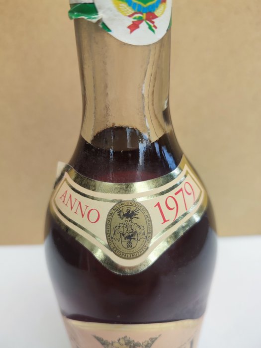 1979 Tokaji Aszu 4 puttonyos - Tokaj - 2 Jennies (0,5 L)