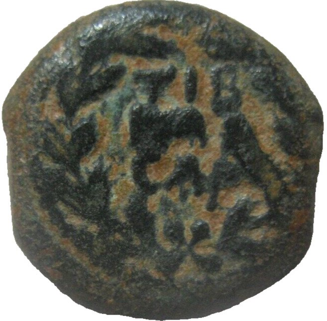 Judaea. Valerius Gratus, 15-26 C.E.. Prutah dated year 4 of Tiberius  (=17-18 C.E.)  (Ingen mindstepris)