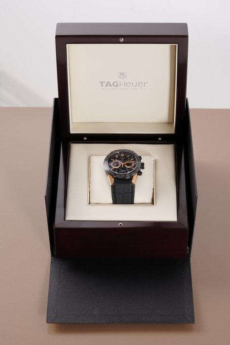 TAG Heuer - Carrera Heuer-02T Tourbillon Titanium  18k Gold - CAR5A5YFC6377 - Mænd - 2011-nu