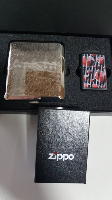 Zippo - Original Zippo Rarität Herz hinter Gittern mit Zigaretten Etui in Geschenk Box - Lighter - Chrome -  (2)