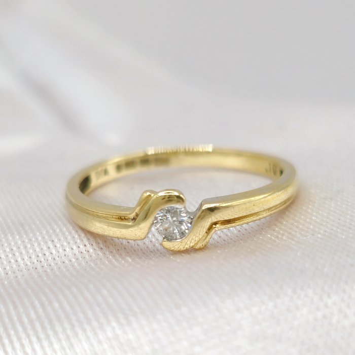 Ingen mindstepris - Forlovelsesring - 9 kt Gulguld -  010ct tw Diamant (Natur)  - Naturlig diamant kabale