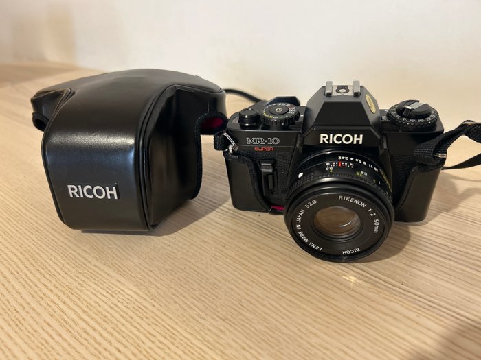 Ricoh KR-10 Super + Rikenon 50 mm f/2 Analogt kamera