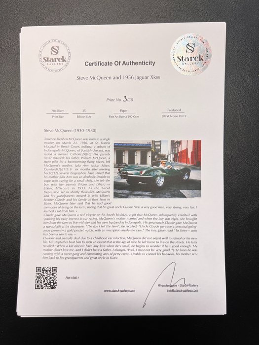 Steve McQueen and 1956 Jaguar Xkss - Fine Art Photography - Luxury Wooden Framed 70X50 cm - Limited Edition Nr 03 of 30 - Serial ID 16821 - Original Certificate (COA), Hologram Logo Editor and QR Code - 100% New items.