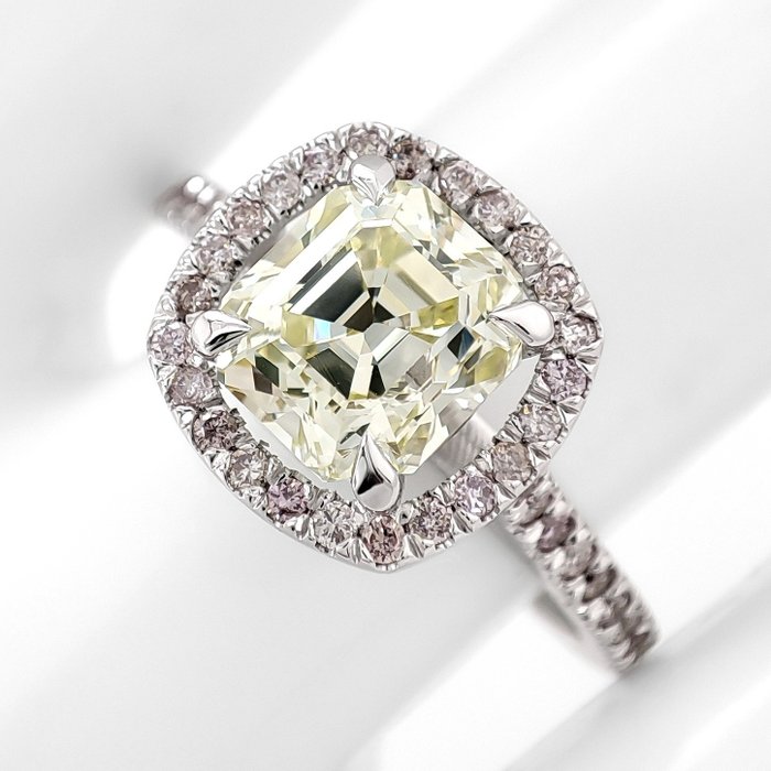 Ring - 14 karat Hvidguld -  225ct tw Gul Diamant (Naturfarvet) - Diamant