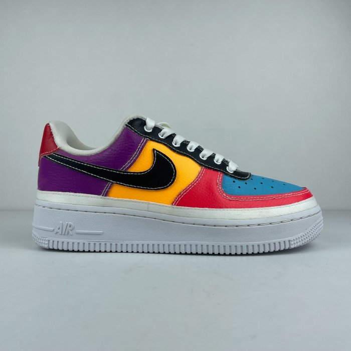 Nike - Sneakers - Størelse: Shoes / EU 385