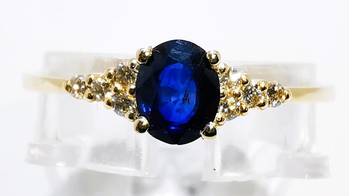 Ingen mindstepris - Ring - 14 karat Gulguld -  0.43ct. tw. Safir - Diamant