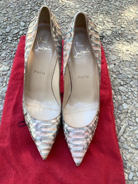 Christian Louboutin - Sko med høje hæle - Størelse: Shoes / EU 38