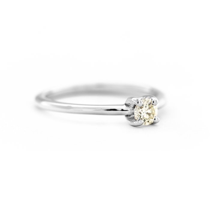 Ingen mindstepris - Ring - 14 karat Hvidguld -  0.23ct. tw. Gul Diamant (Naturfarvet)