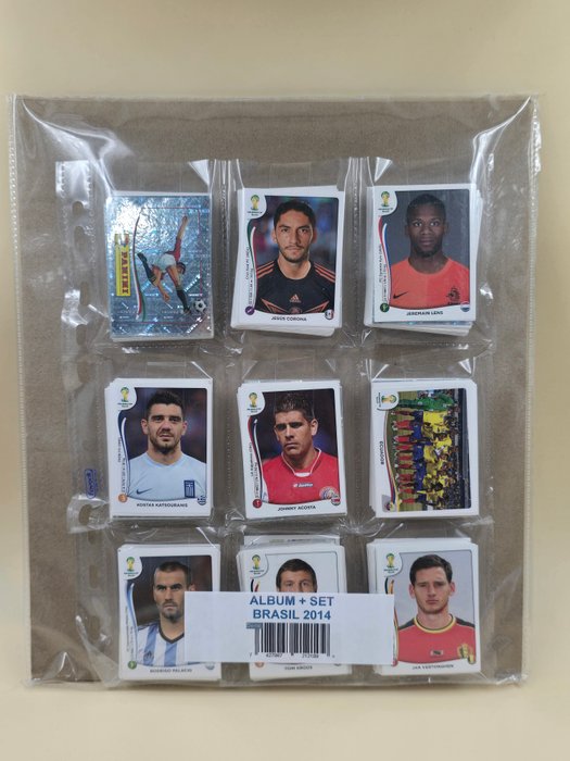 Panini - Fifa World Cup Brasil 2014 - 1 Empty album + complete loose sticker set